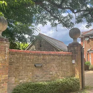 The Picturesque Sussex Apartment