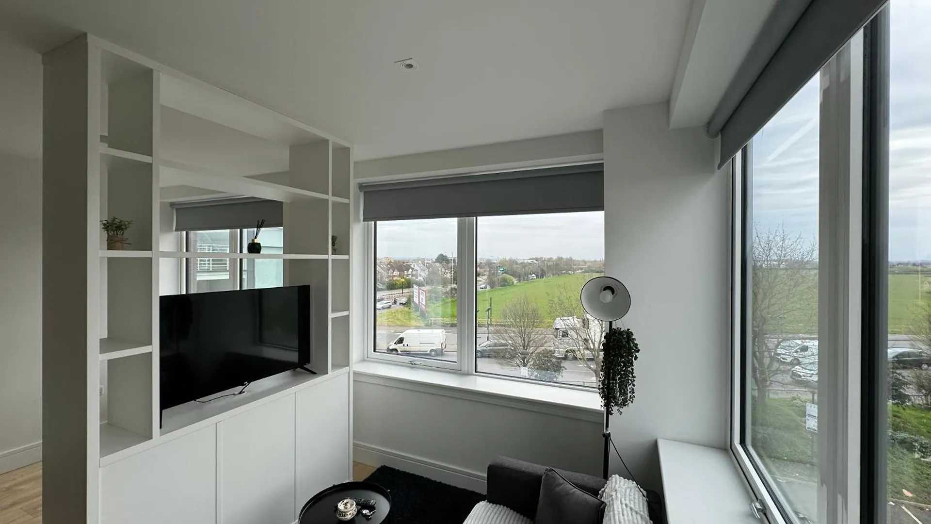 London Luxxe Suites & Apartments - London Heathrow Airport, Terminal 1 2 3 4 5 Hillingdon